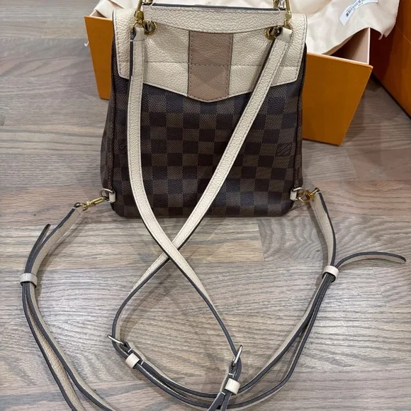 Louis Vuitton Clapton Backpack D.Ebe Crem - Picture 8 of 10